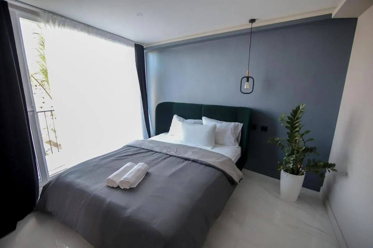 A Villa With Views And A Place To Chill Out Λος Ρεαλέχος
