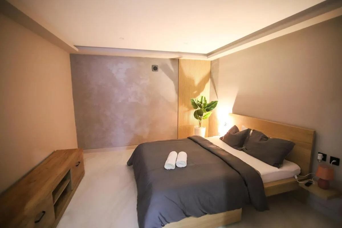 A Villa With Views And A Place To Chill Out Λος Ρεαλέχος