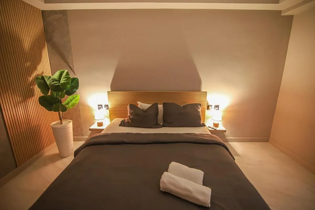 A Villa With Views And A Place To Chill Out Λος Ρεαλέχος